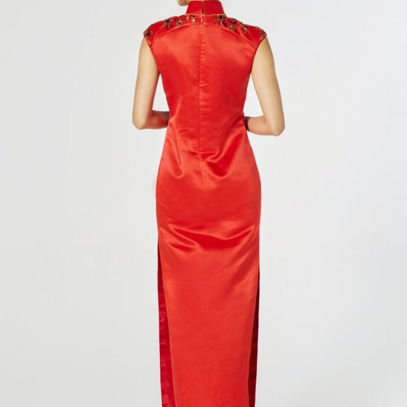 Modern Red Cheongsam (Qipao) | Sheath Dress - Picture 3 of 4